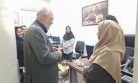 بازدید صمیمانه دکتر غلامی از واحدهای ستادی در گرامی‌داشت روز دختر 